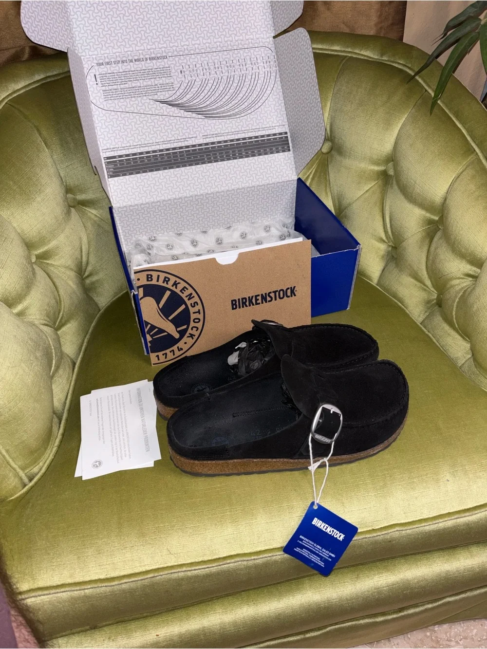 Birkenstock Unisex Buckley Black Oiled Leather Clog, Sz EU42/ US W11-M9, NARROW